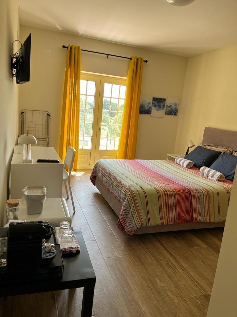 Apartamento Casa Do Horizonte Bombarral Habitación foto